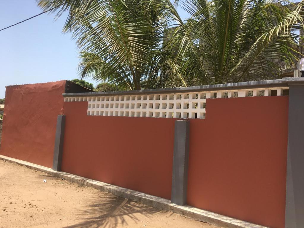 Nabixx Residence Brufut Exterior photo